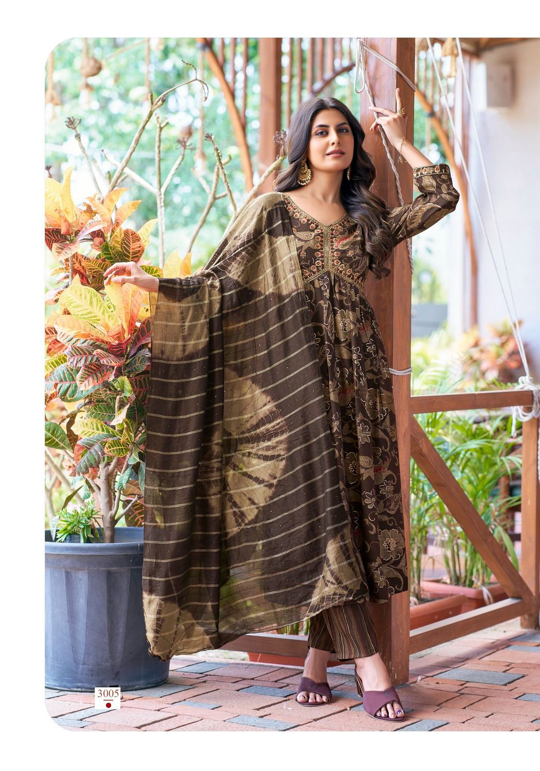 Heena Vol 3 By Mystic 9 Rayon Printed Embroidery Kurti With Bottom Dupatta Wholesale Shop In Surat
